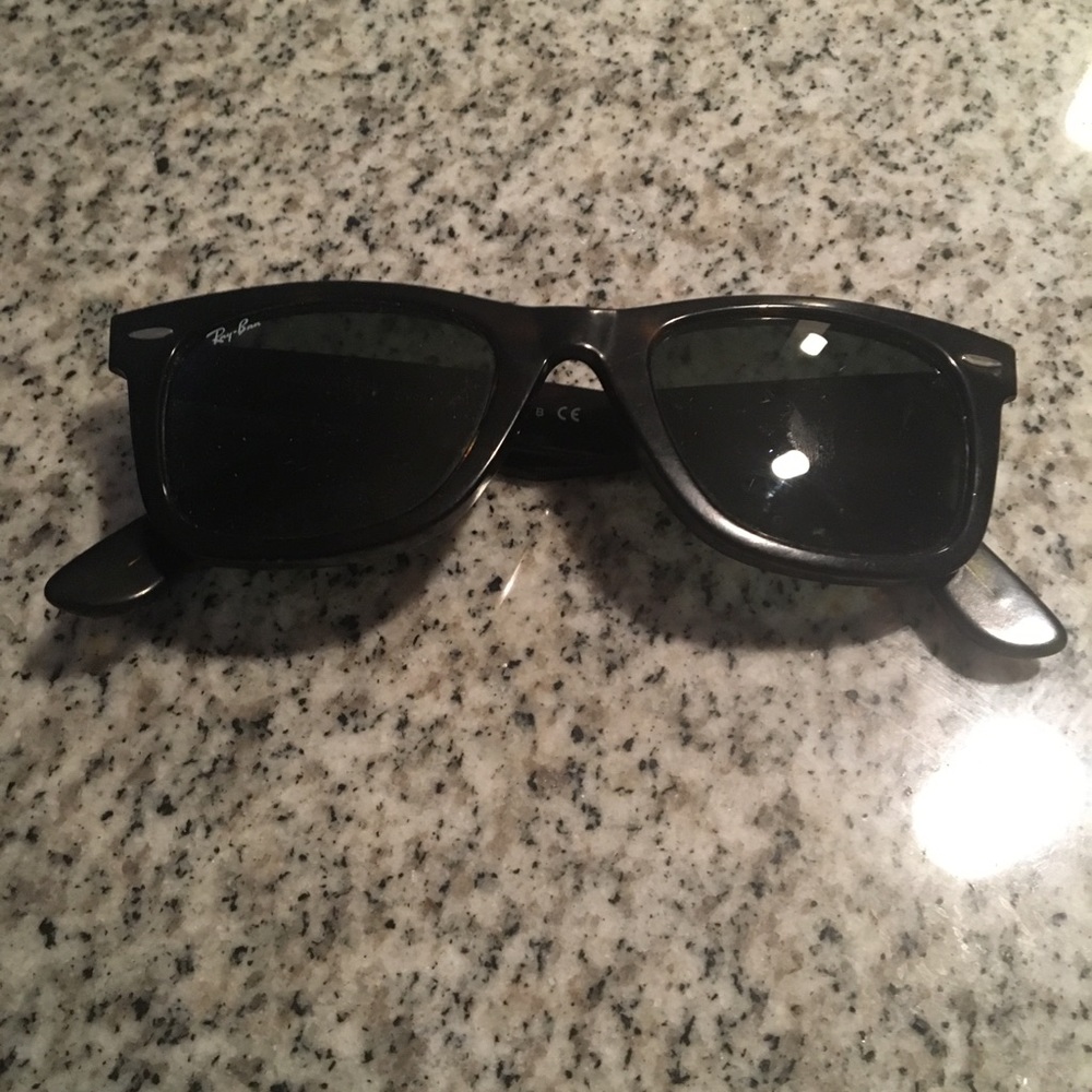 Wayfarer Raybans Faded Tortoise Shell